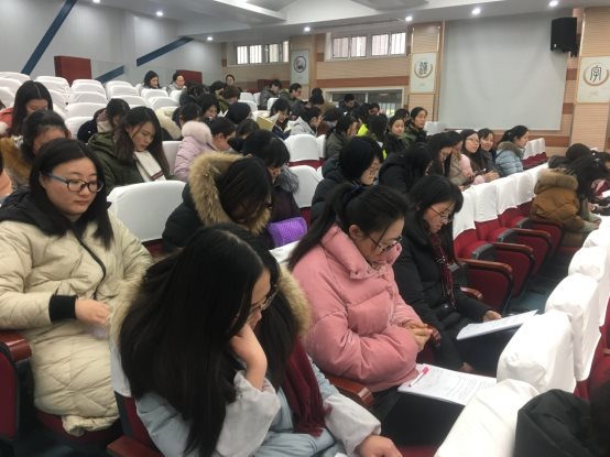 C:\Users\Administrator\Desktop\教师集中法治学习材料\IMG_3067.JPG