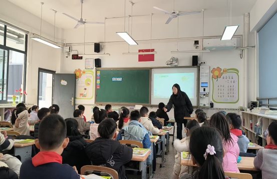 cec5594049b0cd655e58b2badb6dd6a3